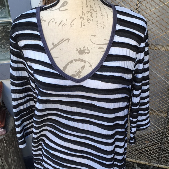 Long Top -OS - Picture 2 of 9